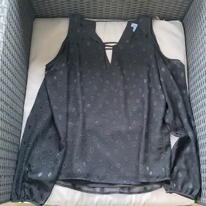 Black polkadot shirt